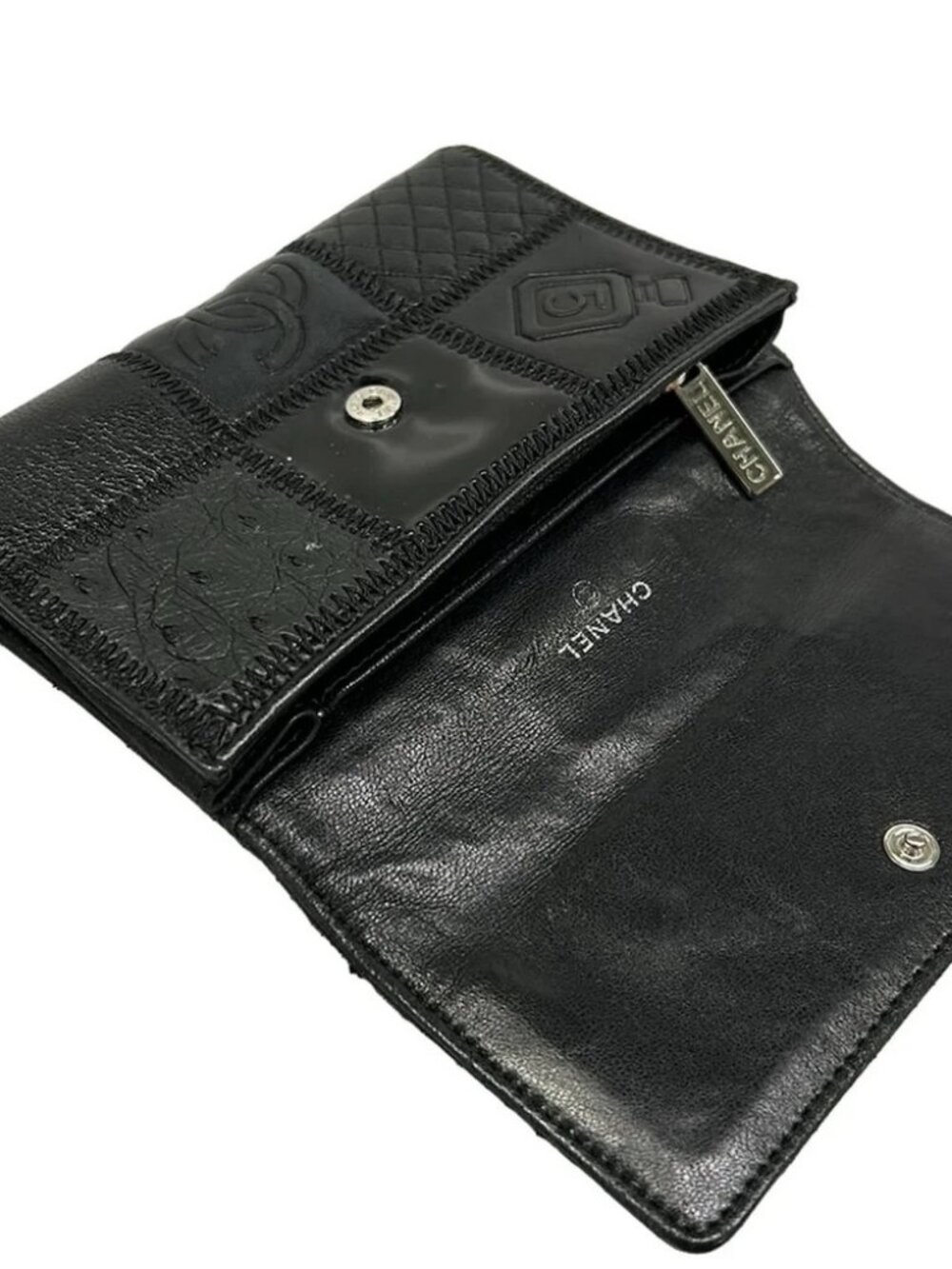 CHANEL Icon Black Leather Patent Leather Other Style Wallet - Picture 3 of 13